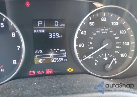 2017 Hyundai Elantra Se z USA, uszkodzony, nr VIN KMHD84LF2HU153772